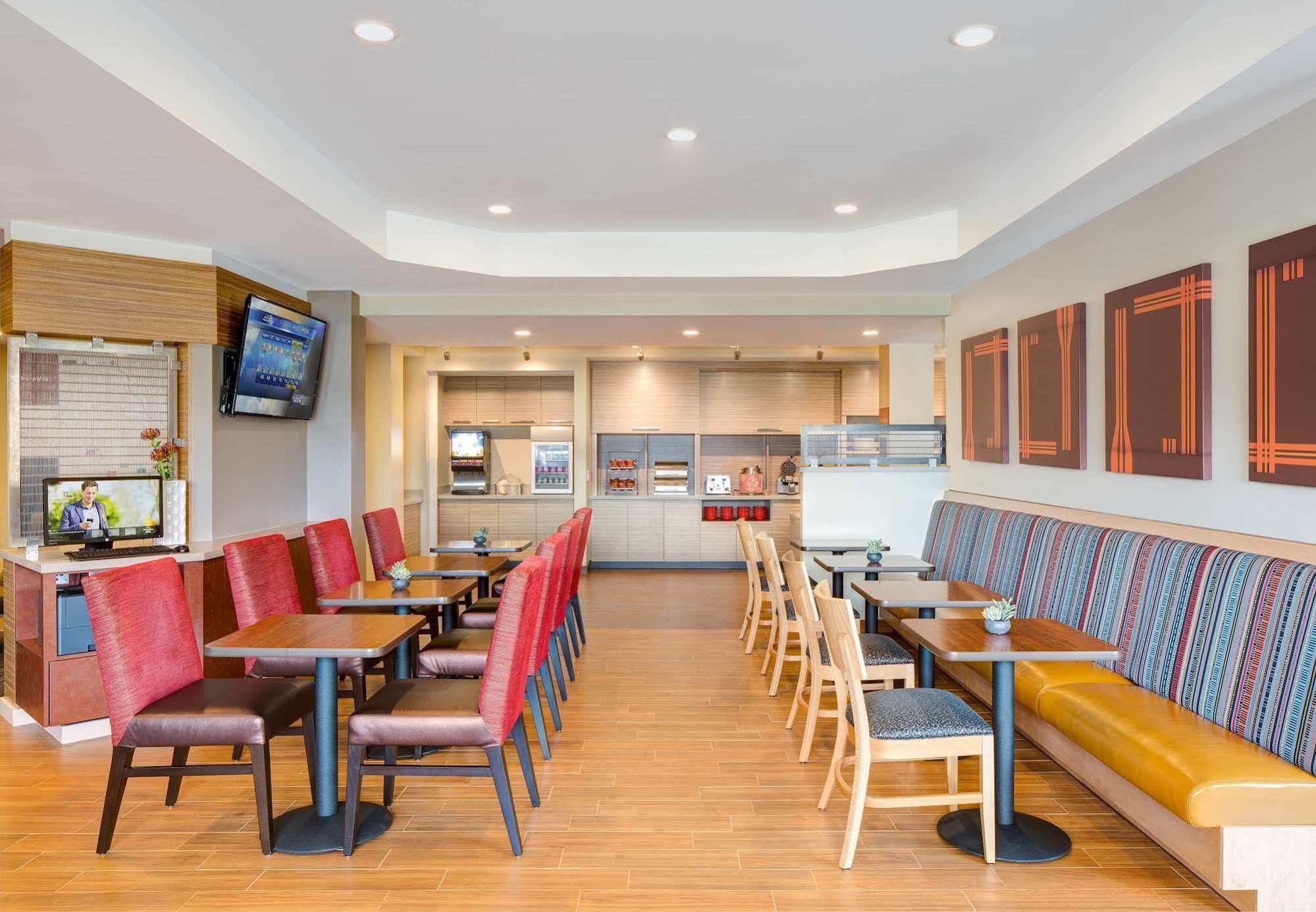 Towneplace Suites By Marriott Charleston Mt. Pleasant Mount Pleasant Buitenkant foto